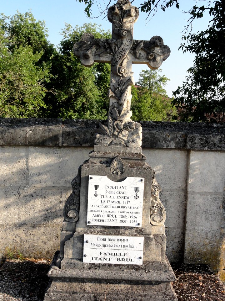 Ancemont (Meuse) cimetière, tombe de soldat B