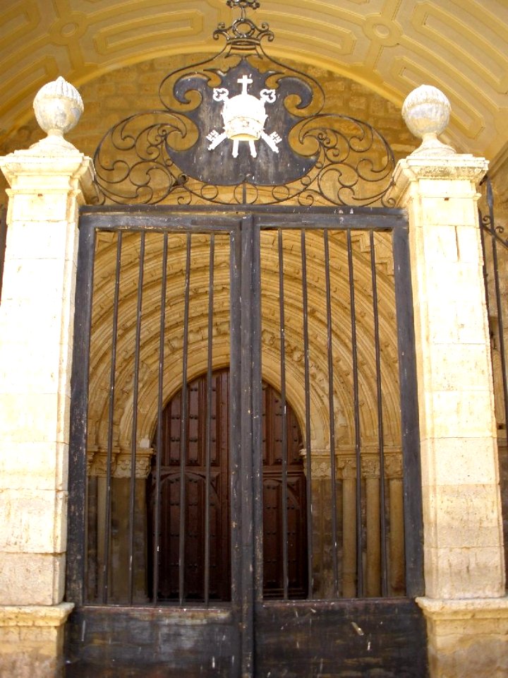 Amusco - San Pedro 13 - portada y portico occidentales