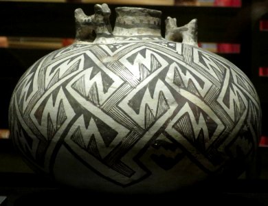 Ancestral Pueblo, Tularosa black on white canteen, c. 1100-1250 CE, Heard Museum photo