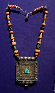 Amulet necklace, Tibet, early 20th century, pearl, coral, amber, turquoise, silver, brass - Fernbank Museum of Natural History - DSC00073