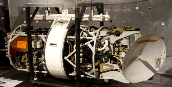 AN-APS-4, developed 1942, US Navy aircraft - National Electronics Museum - DSC00307