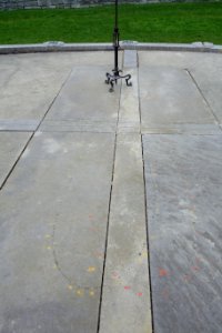 Analemmatic sundial - Longwood Gardens - DSC01024