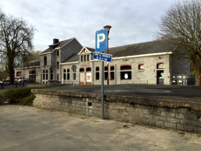 Ancienne gare de Thy-le-Chateau - Actuelle poste