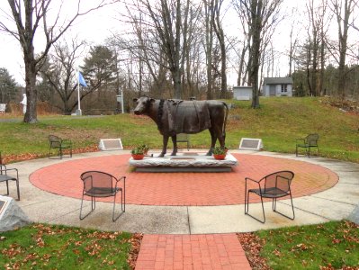 Animal Rights Memorial - Sherborn, Massachusetts - DSC02932 (cropped)