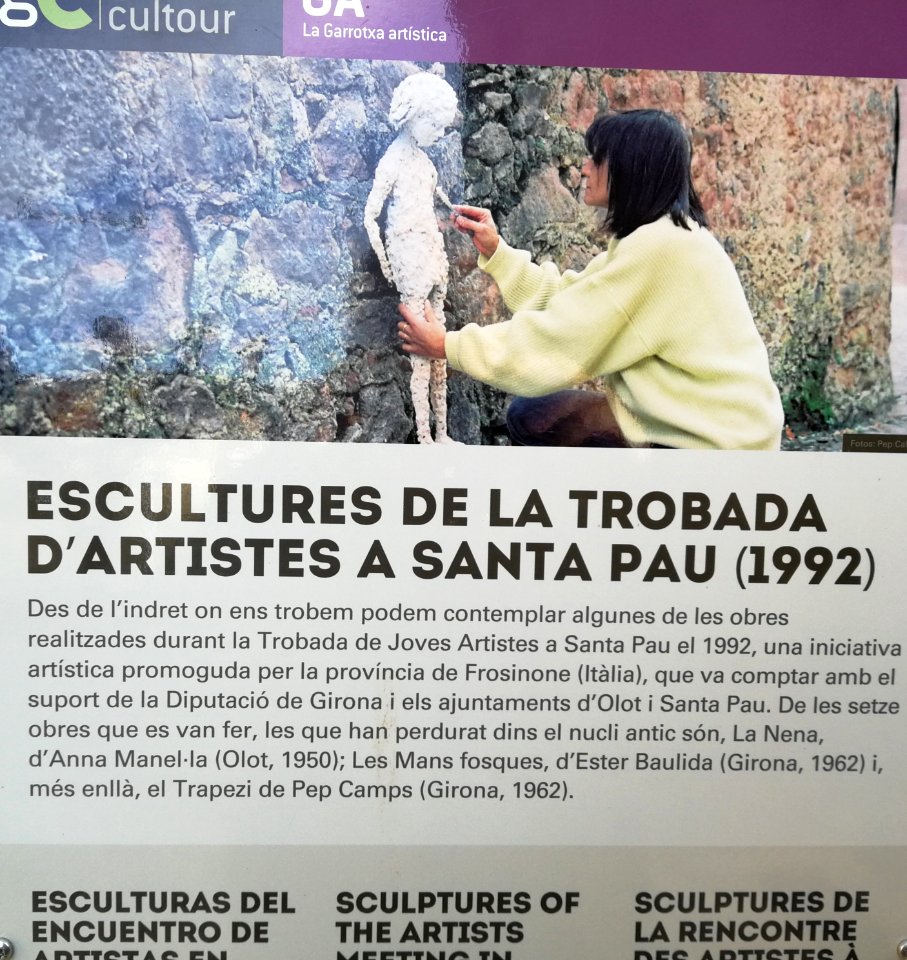 Anna Manel·la a Santa Pau 1993 01