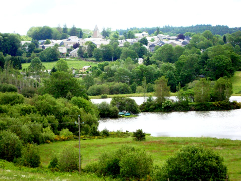 Anglès (Tarn, Fr) vue du village