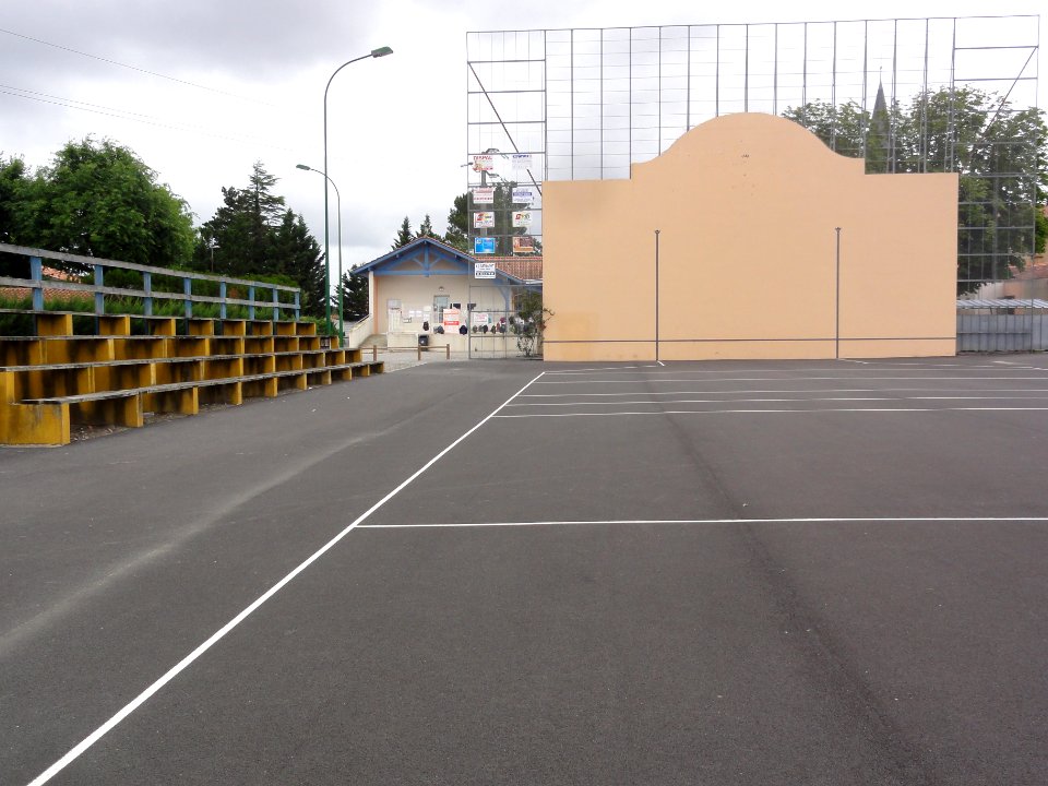 Angresse (Landes) fronton