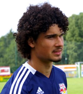 Andre Ramalho35