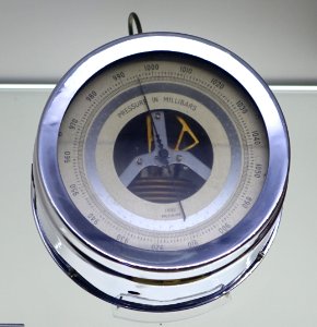 Aneroid Barometer, Friez, Baltimore, c. mid 20th century - Museum of Science and Industry (Chicago) - DSC06349