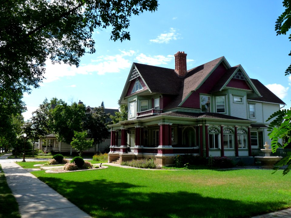 Andrew Warren Historical District