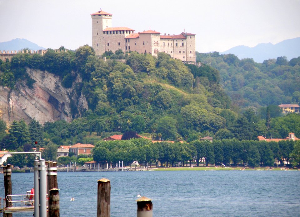 Angera Rocca 21.psd
