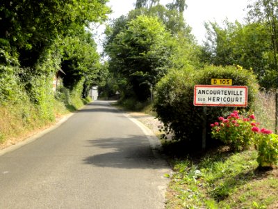 Ancourteville-sur-Héricourt (Seine-Mar.) entrée