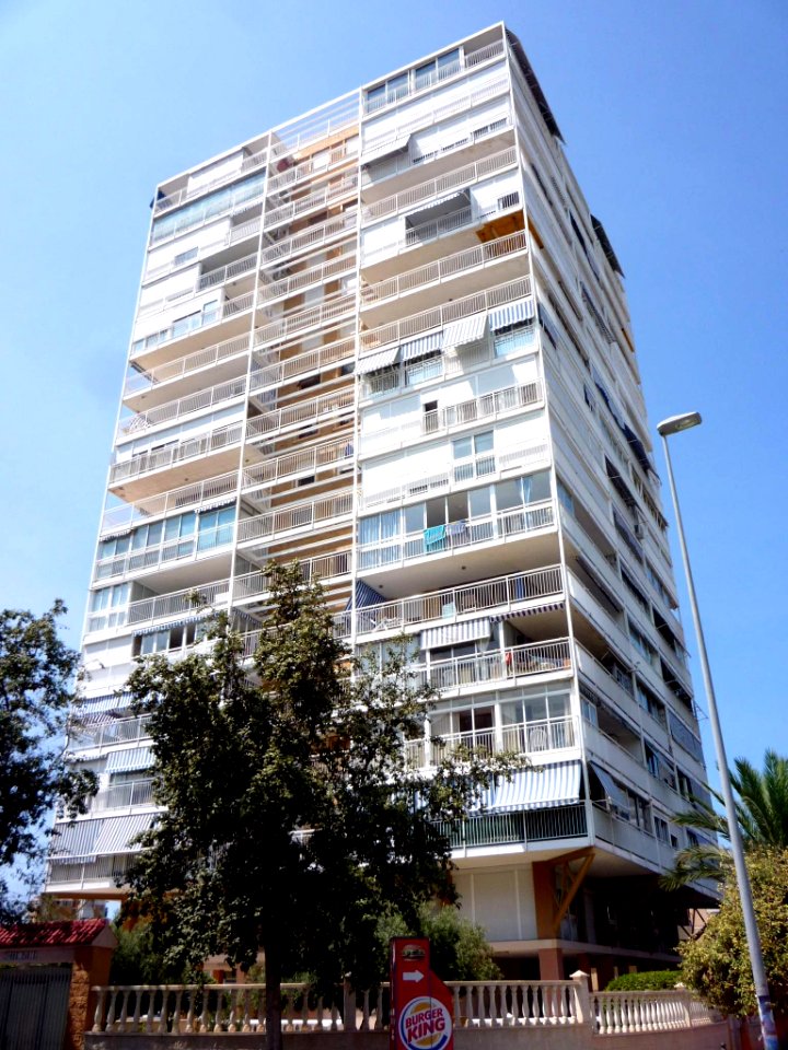 Alicante - Torre París