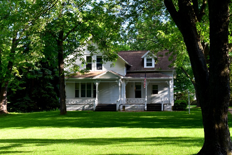 Angeline Champeau Rioux House, Howard, WI