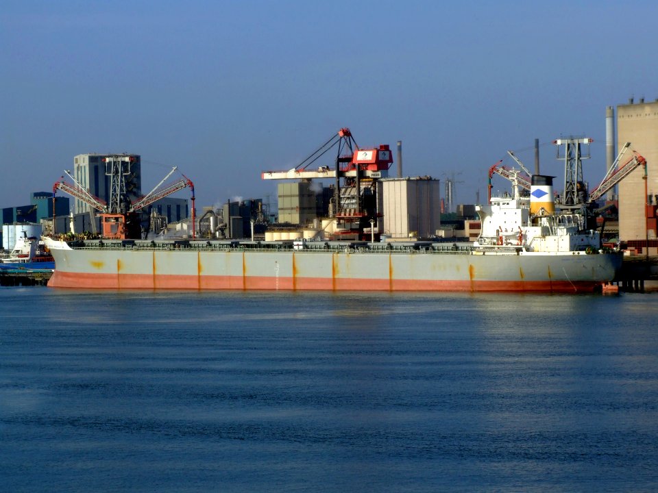 ANGELIC PROTECTOR - IMO 7510432 - Callsign SVLK photo-2, Port of Rotterdam, Holland 20-May-2007