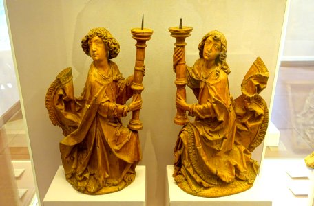 Angel candlesticks by Tilman Riemenschneider, c. 1505, linden wood - Mainfränkisches Museum - Würzburg, Germany - DSC04670