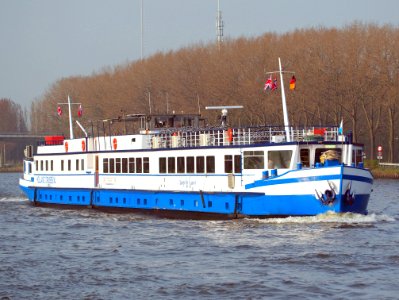 Angela Esmee - ENI 03310386, Amsterdam-Rijnkanaal, pic2