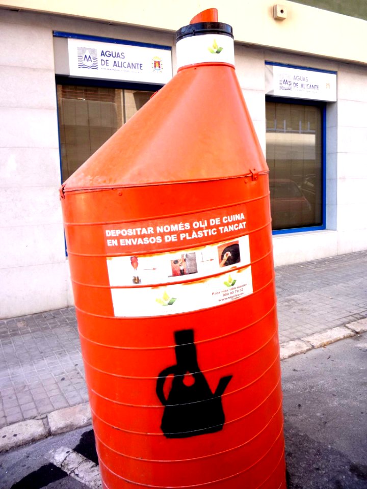 Alicante - Reciclaje de residuos urbanos 02