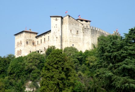 Angera Rocca 7
