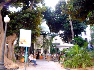 Alicante - Plaza del Portal de Elche 1