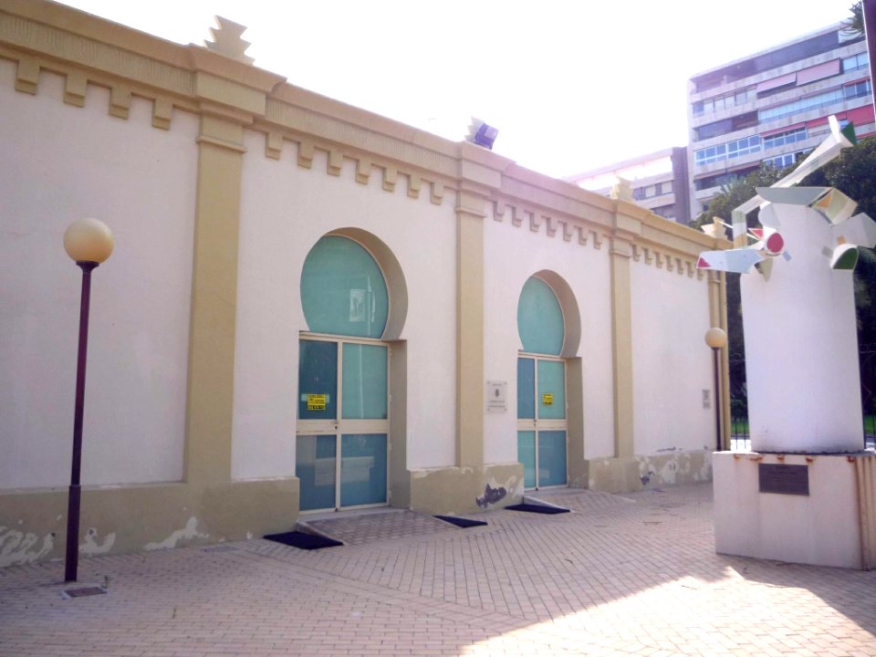 Alicante - Sala Municipal de Exposiciones 'Lonja del Pescado' 2