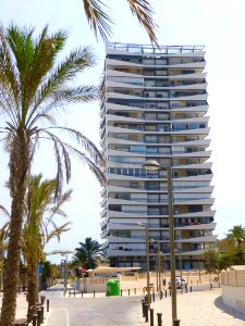 Alicante - Torre del Conjunto Residencial La Rotonda 6 photo