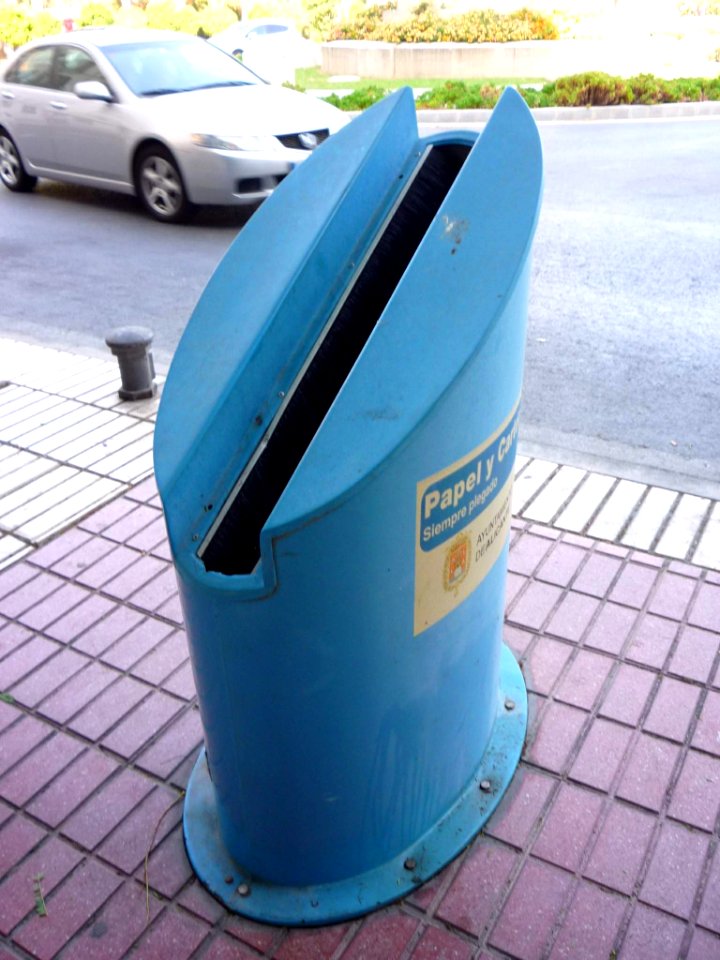 Alicante - Reciclaje de residuos urbanos 08