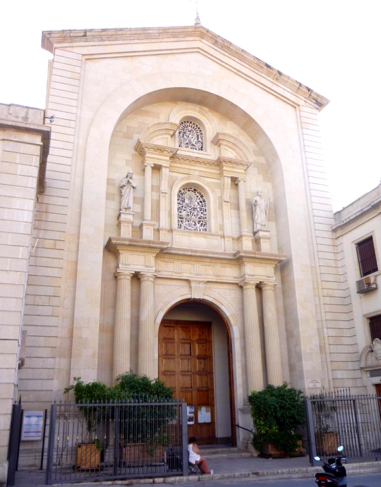 Alicante - Iglesia de Nuestra Señora de Gracia 04