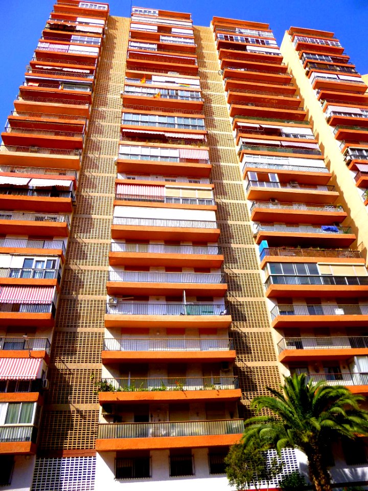 Alicante - Edificio Cooperativa de Hostelería Felipe Arche (La Colmena) 05