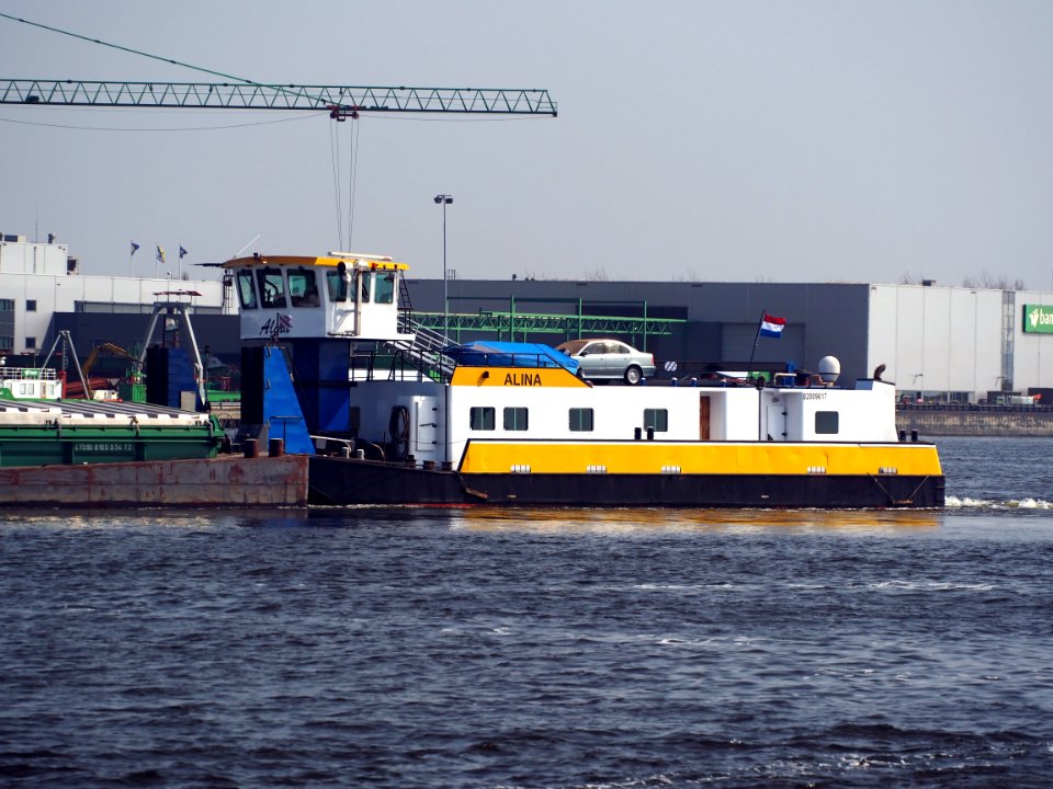 Alina - ENI 02009617, Noordzeekanaal, Port of Amsterdam, pic1