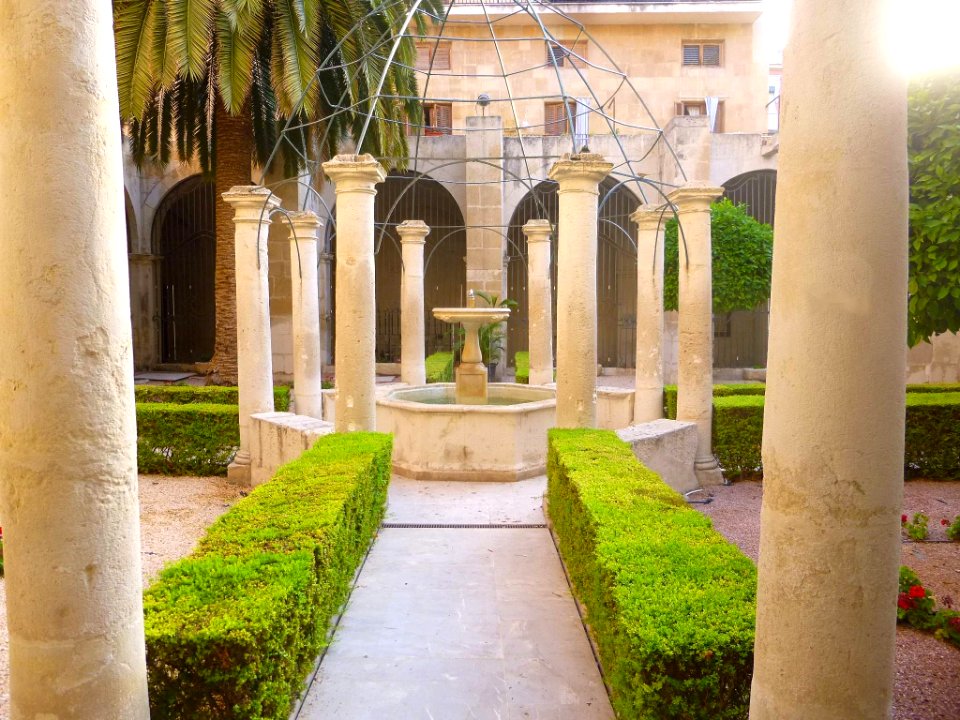Alicante - Concatedral de San Nicolàs de Bari, claustro 07