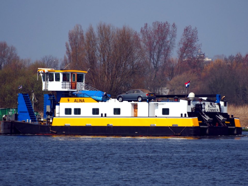 Alina - ENI 02009617, Noordzeekanaal, Port of Amsterdam, pic3