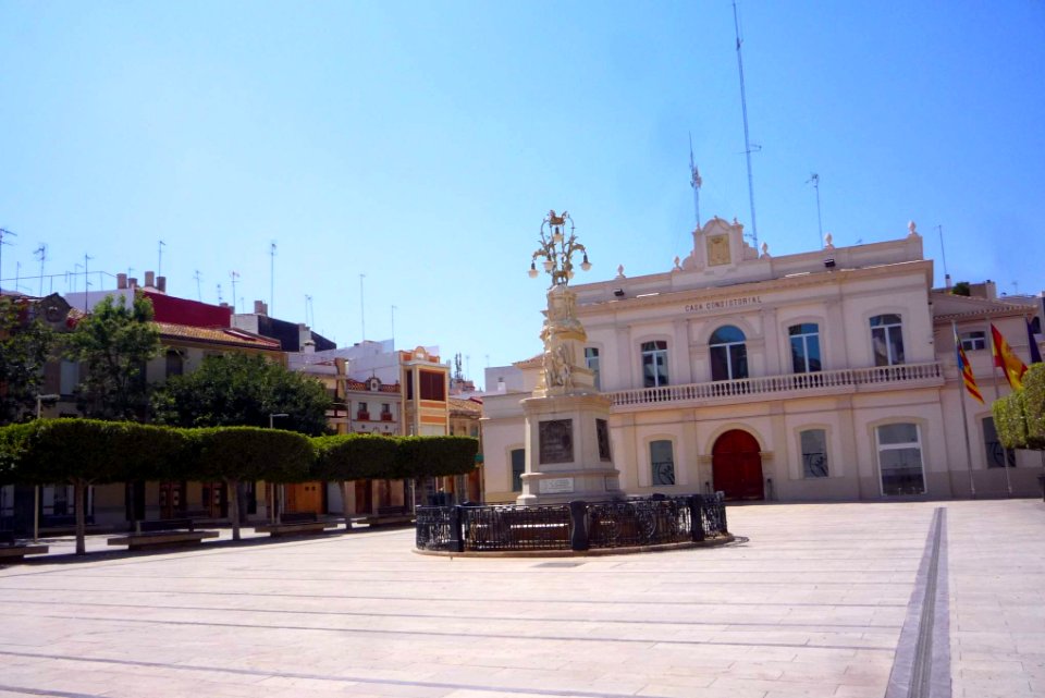 Alfafar - Plaça del País Valencià 3