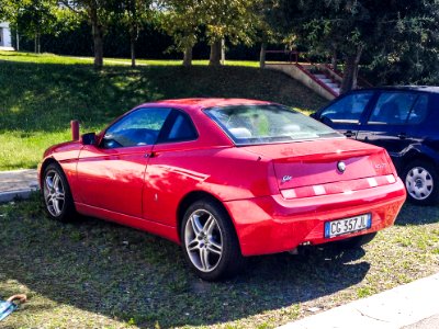 Alfa Romeo GTV facelift 2.0 photo