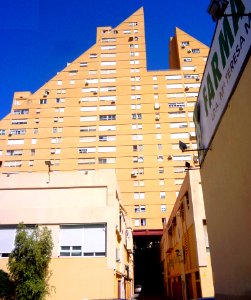 Alicante - Edificio Montreal (La Pirámide) 06