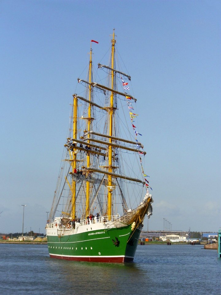 Alexander von Humboldt II (2)