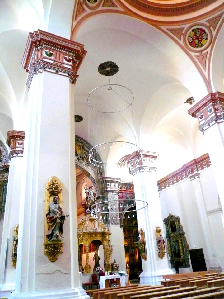 Alfaro - Colegiata de San Miguel, interior 19