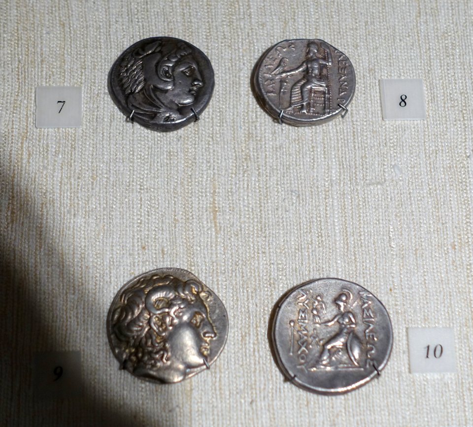 Alexander the Great (7,8), Alexander III, 336-323 BC, silver tetradrachm, Amphipolis mint, and Thrace (9,10), Lysimachos, 311-281 BC, silver tetradrachm - Princeton University Art Museum - DSC06883
