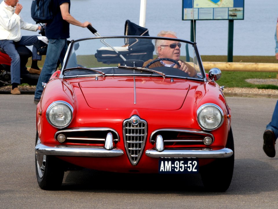 Alfa Romeo Giulietta Spider Veloce (1958), Dutch licence registration AM-95-52 pic3