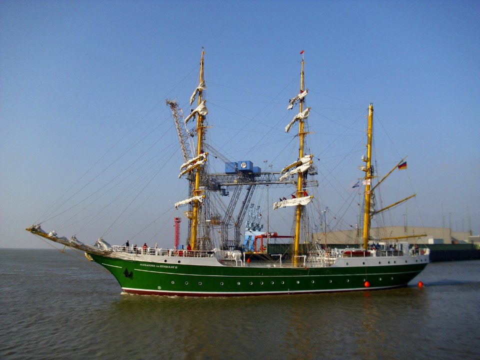 Alexander von Humboldt II 2011-10-24