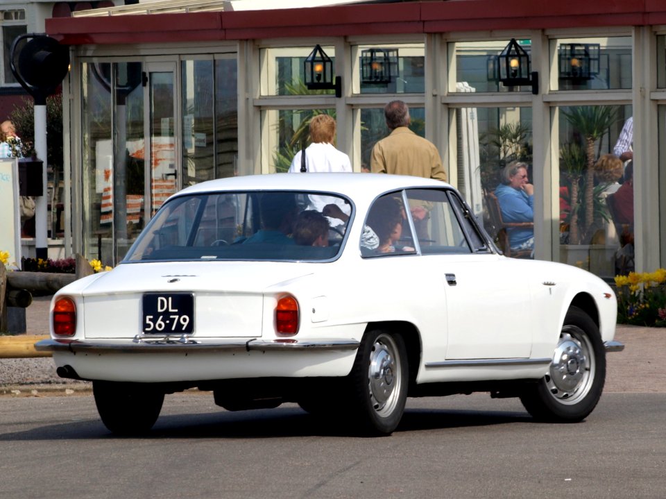 Alfa Romeo 2600 Sprint (1964) , Dutch licence registration DL-56-79 pic02