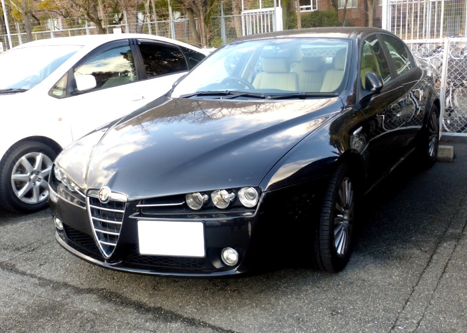 Alfa Romeo 159 2.2 JTS Villa d'ESTE (ABA-93922) front
