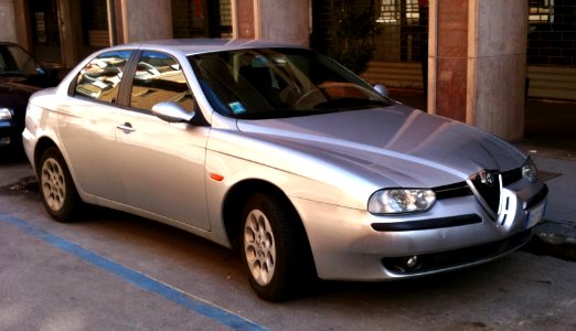 Alfa Romeo 156 silver in Avellino