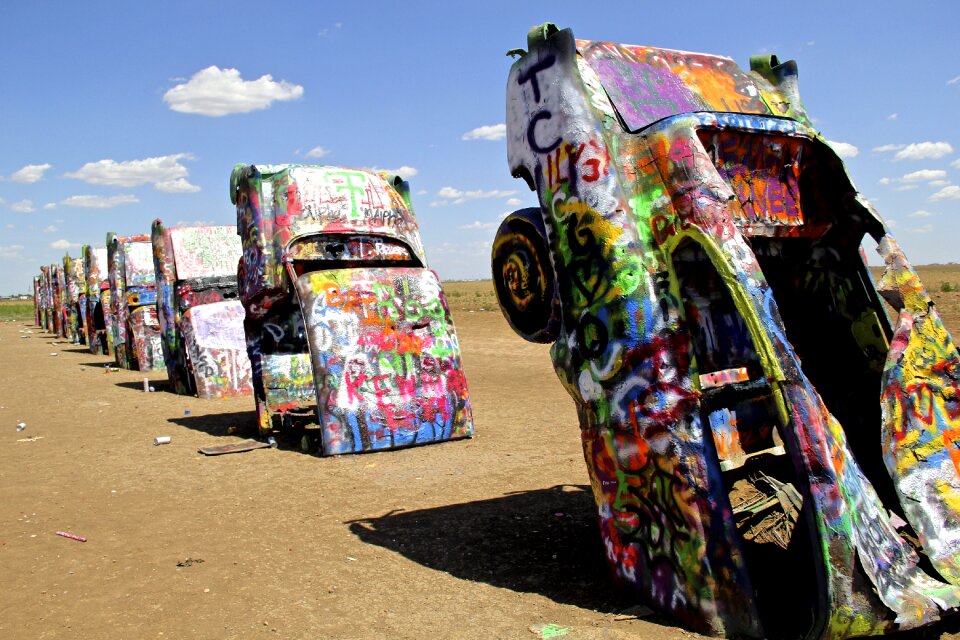 Graffiti automobile colorful