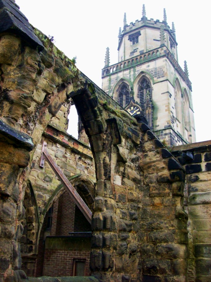 All Saints, Pontefract, tower