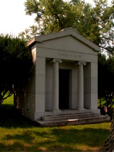 Alfred E. Hunt Mausoleum, Allegheny Cemetery, Pittsburgh photo