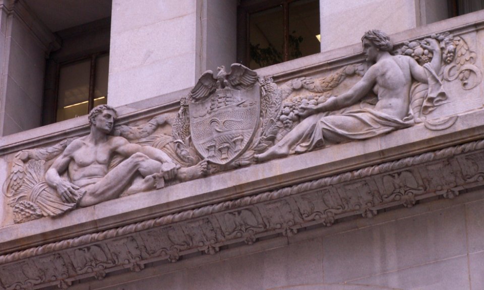 Allegheny County Arms, City-County Building, Pittsburgh, 2020-01-07