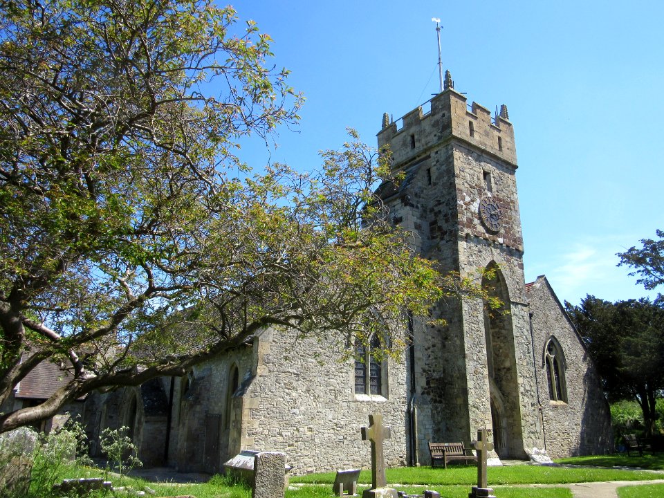 All Saints Church, Church Place, Freshwater (May 2016) (2)