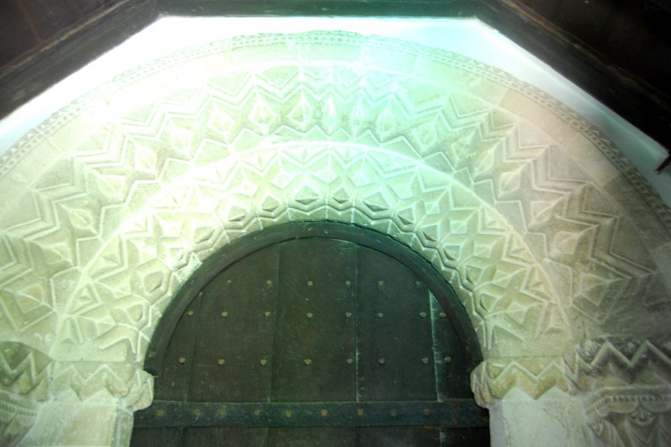All Saints Church, Compton Street, Compton, near Winchester (NHLE Code 1157101) (June 2019) (Norman Arch)