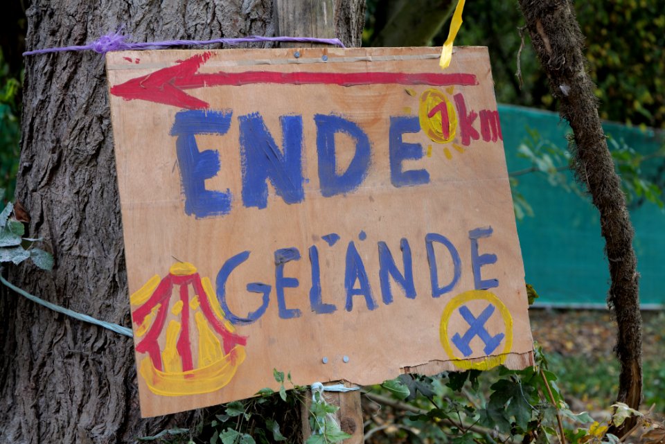 Alle Dörfer bleiben vigil Lützerath 2020-09-24 15